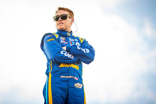 Brad Sweet finds a way at Cedar Lake, Again