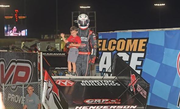 Justin Henderson holds off Austin McCarl in Knoxville Thriller