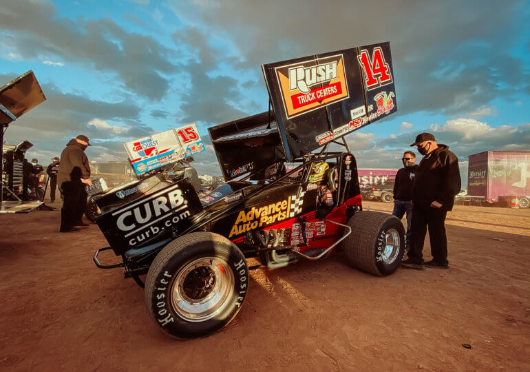 Tony Stewart holds off Dominic Scelzi for Night 3 win in AZ