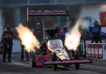 NHRA Returns to Vegas Four-Wide