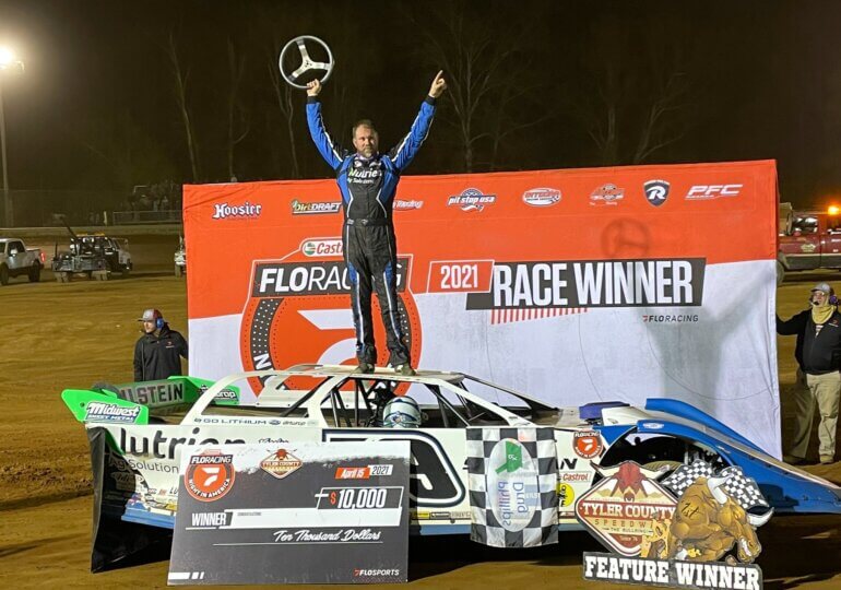 Jonathan Davenport wins initial FloRacing Series Race
