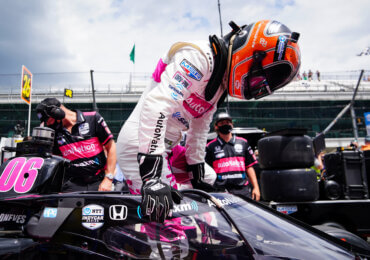 Helio Castroneves will race full-time for Meyer Shank Racing in '22