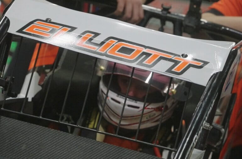 Chase Elliott to run pair of USAC Midget races this week