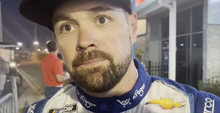 WATCH: Ricky Stenhouse critical of Keselowski following Daytona wreck