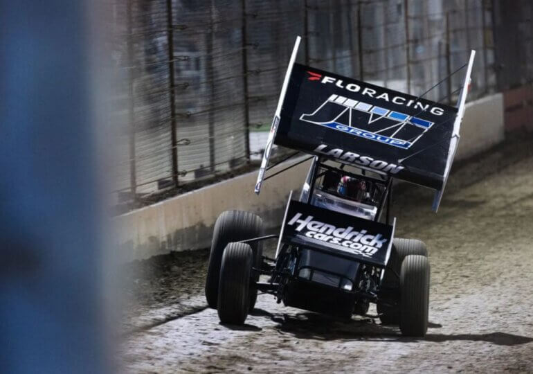 Kyle Larson Out-Duels Donny Schatz; Wins Brad Doty Classic