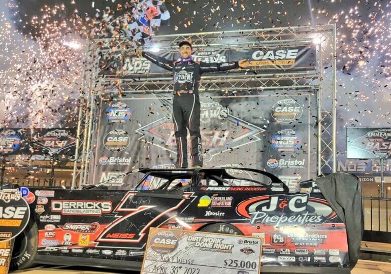 Ricky Weiss returns to victory lane on the big stage at Bristol