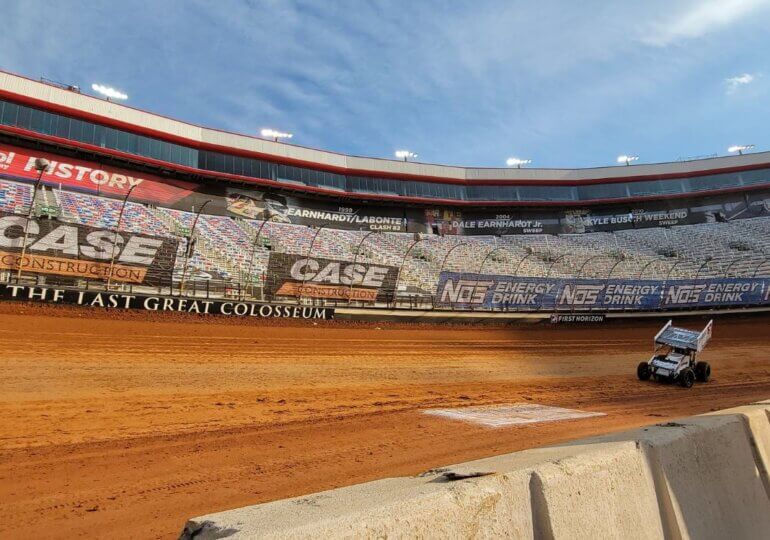 Gravel, Madden set quickest respective times in Bristol practice night