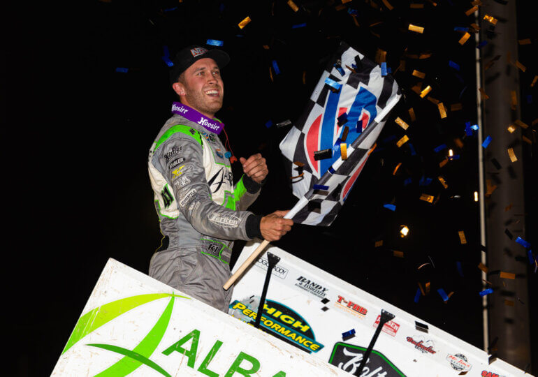 Carson Macedo dominates World of Outlaws' Badger 40
