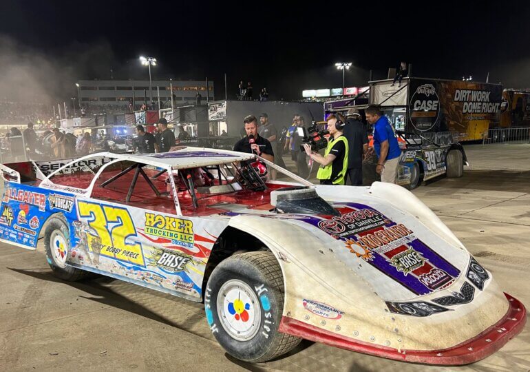 Bobby Pierce captures $22,022, wins FloRacing Night A-Main at FALS