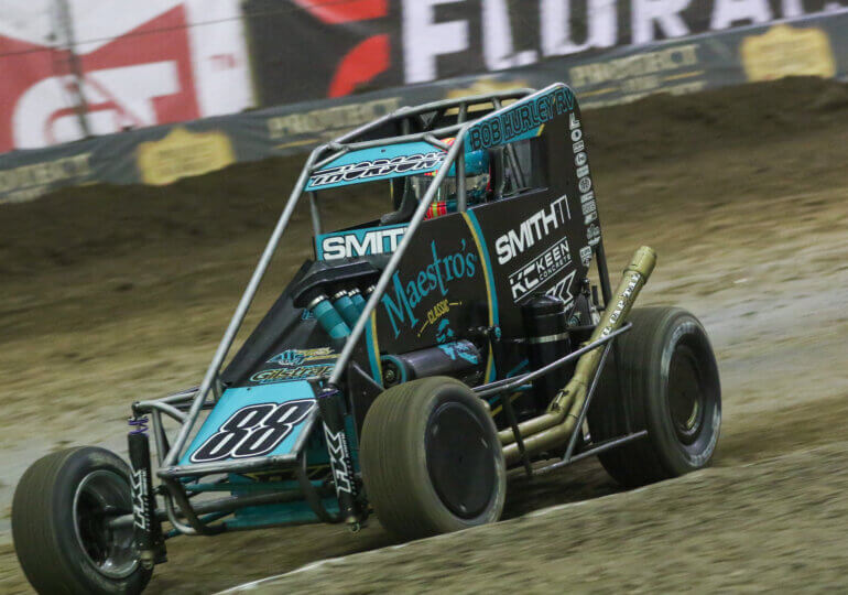 Tanner Thorson wins prelim in quest to defend title, Axsom into the A