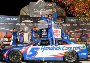 PODCAST: Kyle Larson wins, Michael McDowell & IndyCar Race Control