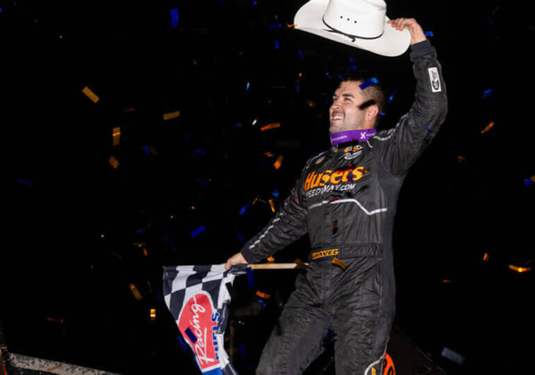 David Gravel wins final World of Outlaws race at Devil's Bowl
