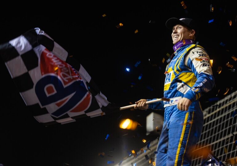 Brad Sweet earns fifth-straight World of Outlaws championship