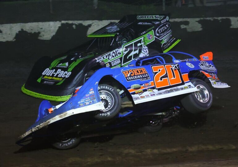 Ricky Thornton Jr. wins chaotic FloRacing night at Macon