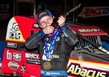 SEAVEY SPECTACULAR: Logan Seavey claims Tony Hulman Classic