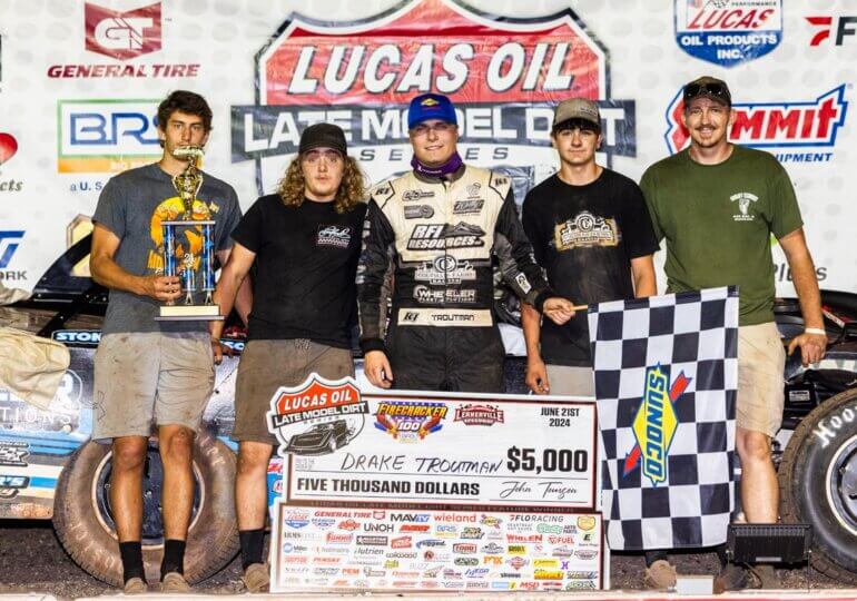 Drake Troutman, Devin Moran take Firecracker 100 prelim night wins