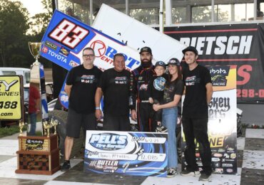 James McFadden clears Brad Sweet in High Limit photo finish at Butler