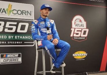 WATCH: Kyle Larson on pole position for Iowa Cup race, pleased with pace at Knoxville