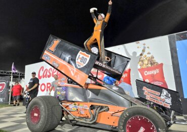 Tasker Phillips & Emerson Axsom earn first career wins at Knoxville in respective classes