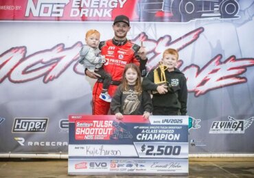 Kyle Larson doubles up with second Tulsa Shootout win Saturday